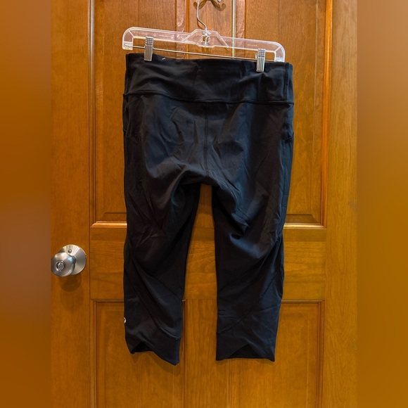Lululemon Women’s Black Home Stretch Crop 19” Leggings Size 10 - Picture 15 of 15